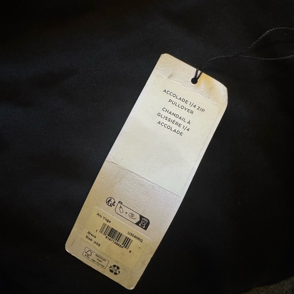 ALO Yoga Black Zip-Up Jacket - Picture 3 of 3